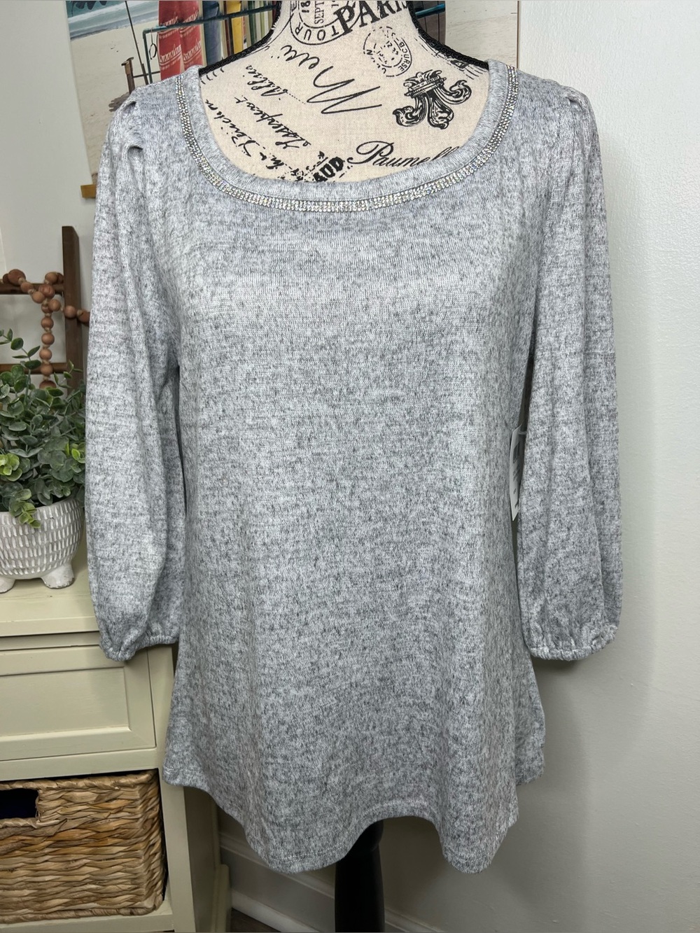Brand New-89th+Madison Rhinestone Neckline Top